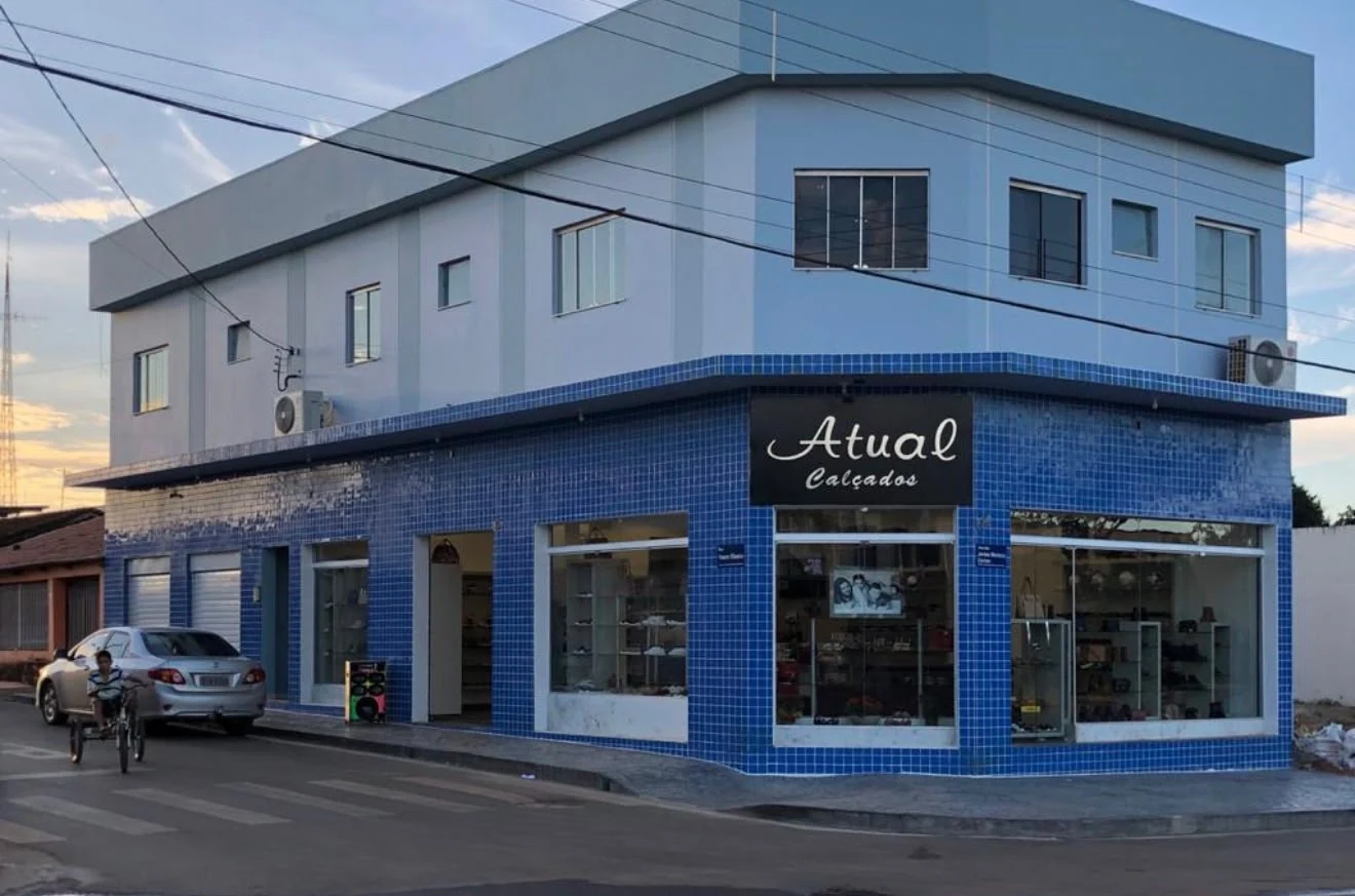 Fachada da loja Atual Calçados